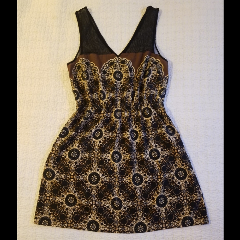 Petticoat Alley Medallion Print Dress